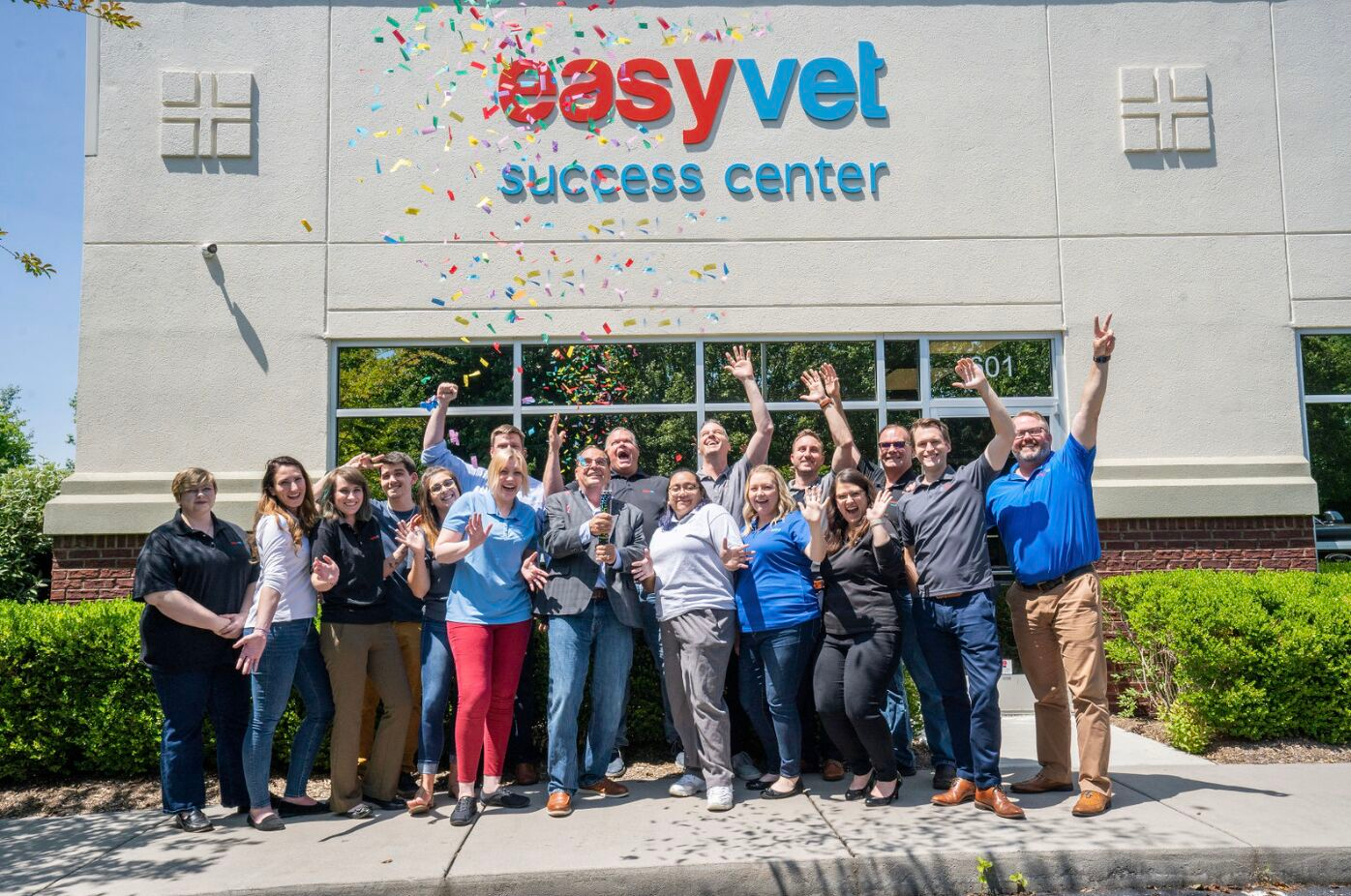 UNAVETS Invests 5M in easyvet, a veterinary clinic franchise group in